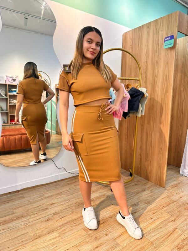 set deportivo camel